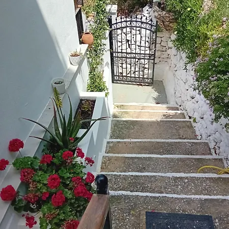 Filippia'S View Apartment Skiathos Town Exterior photo